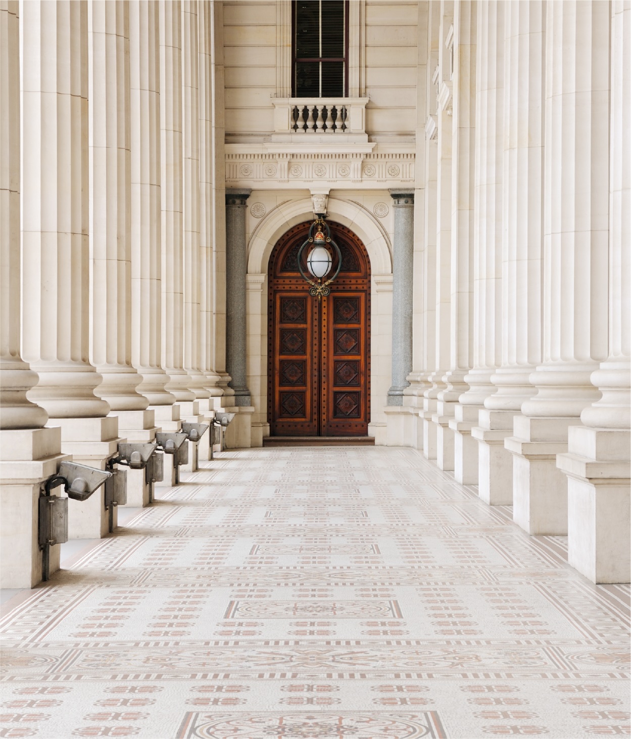 Photo of an Australian government building